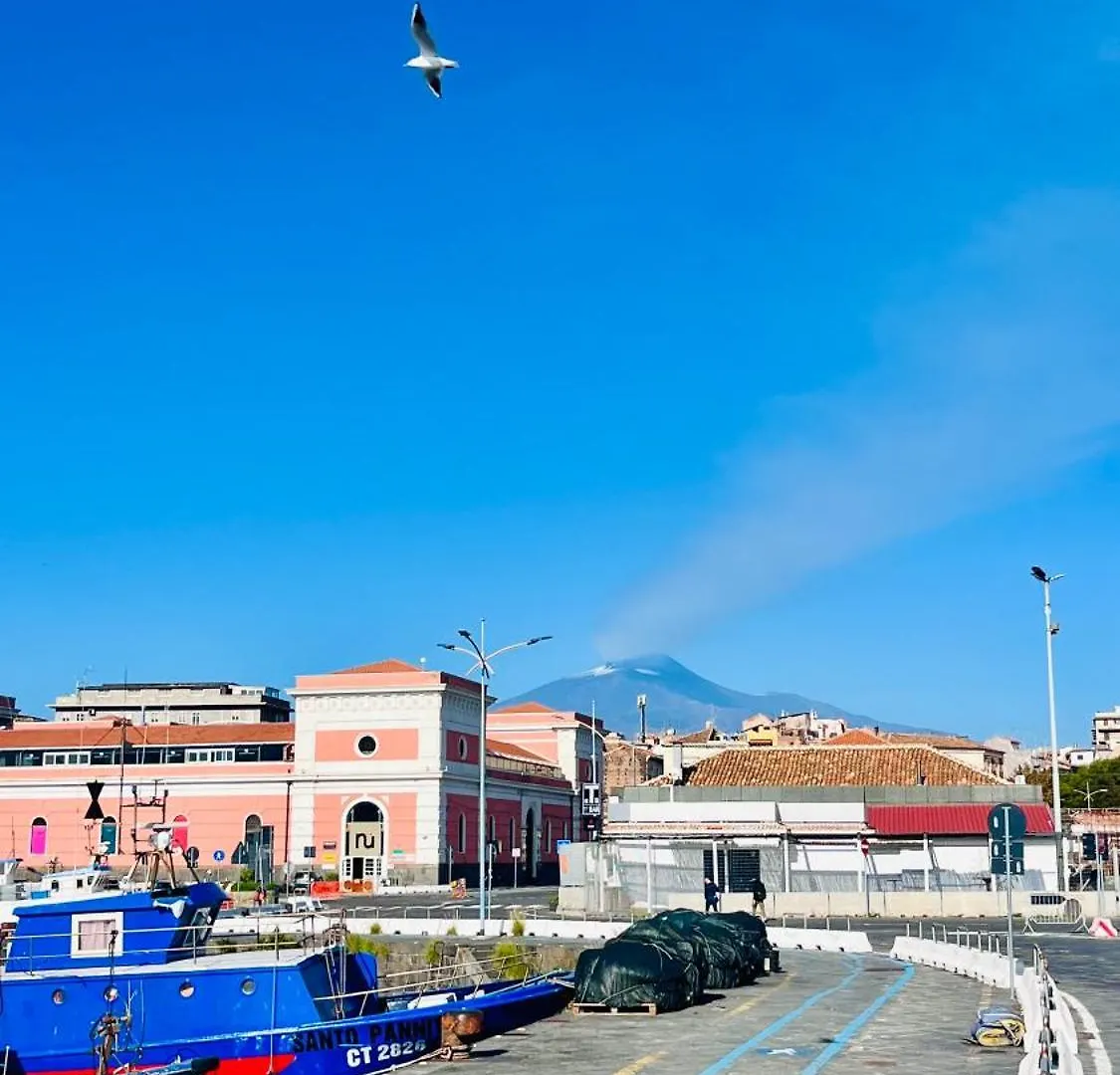 Happy Home カターニア 0*,  イタリア